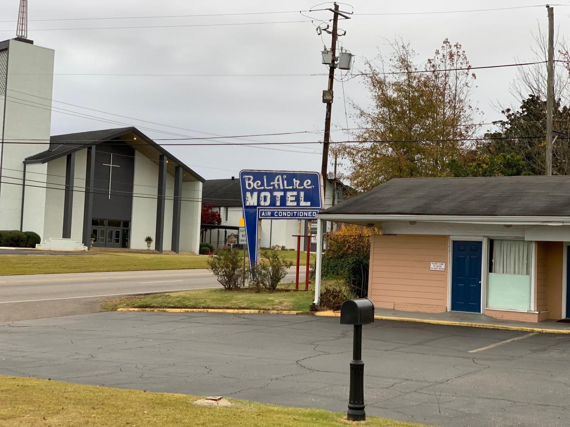 Bel-Aire Motel Tuscaloosa Exterior foto
